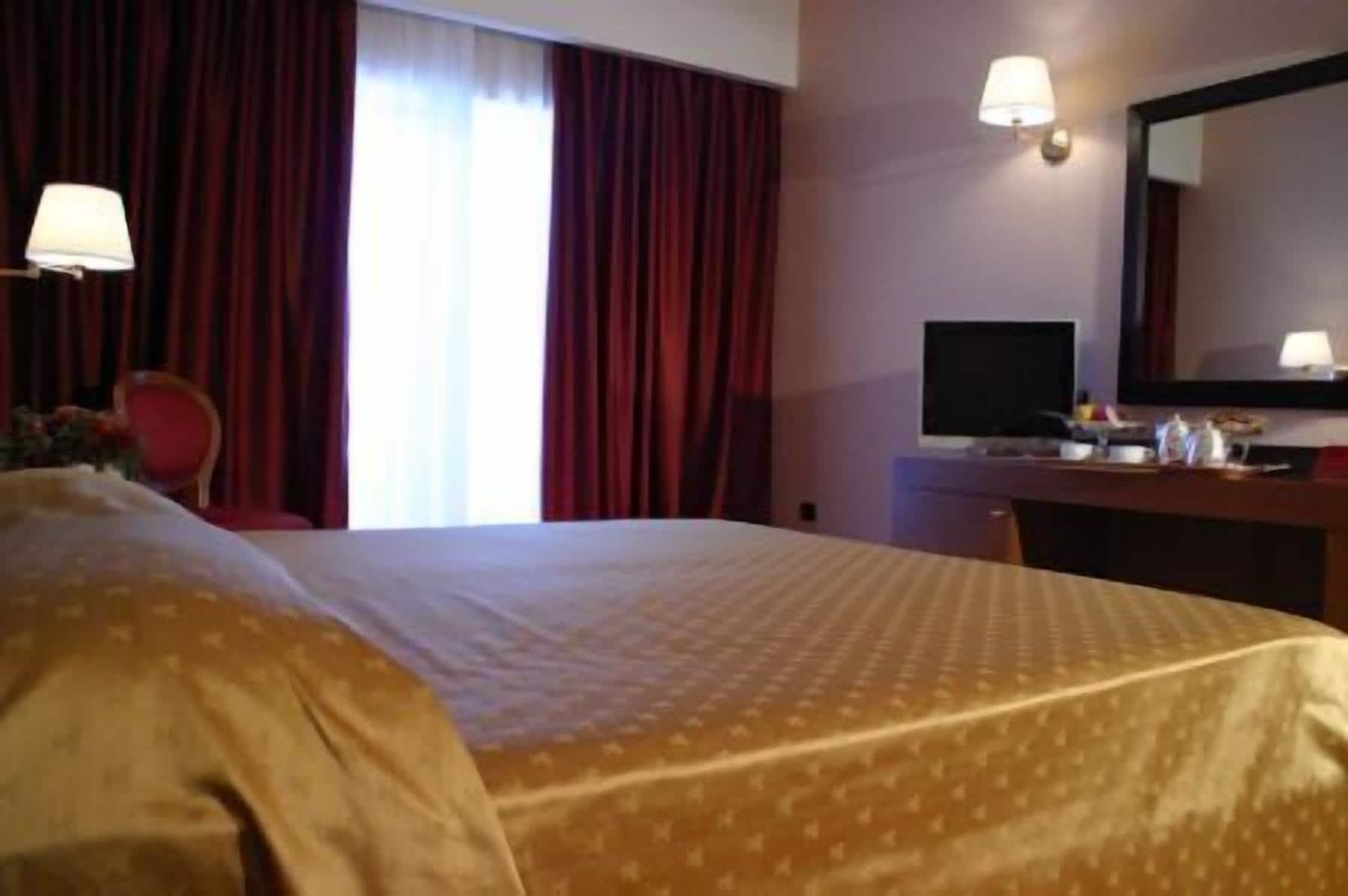 Grand Hotel La Chiusa Di Chietri ألبيروبيللو المظهر الخارجي الصورة