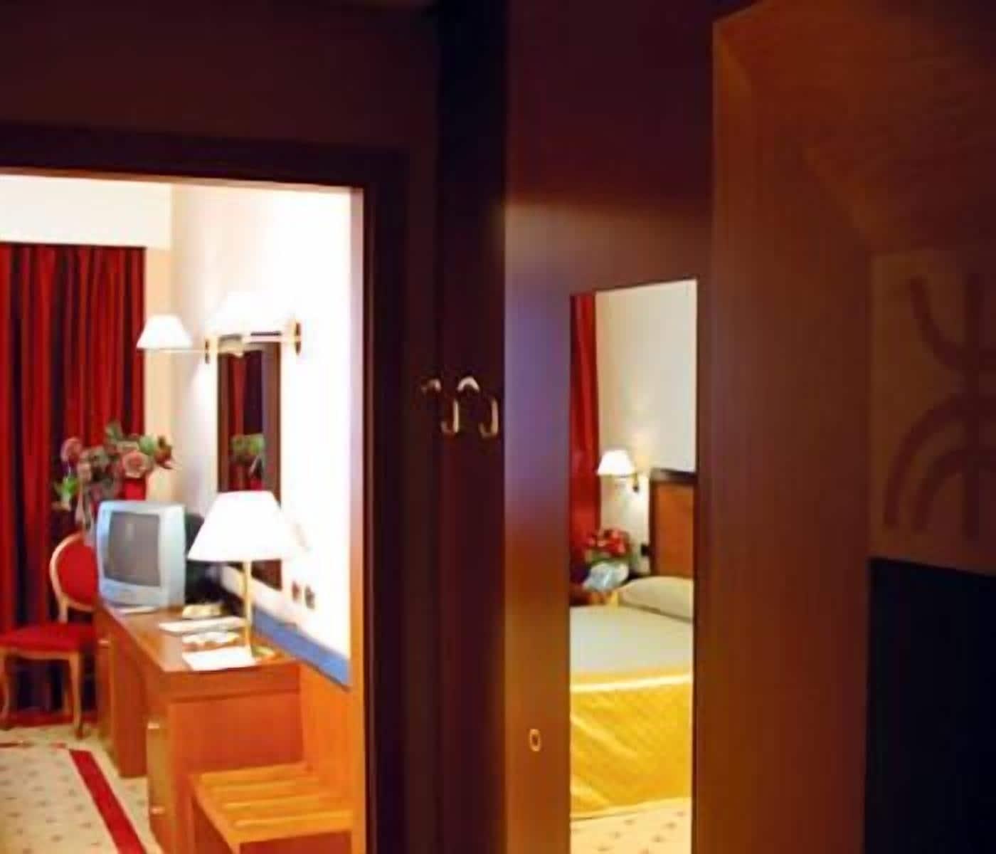 Grand Hotel La Chiusa Di Chietri ألبيروبيللو المظهر الخارجي الصورة