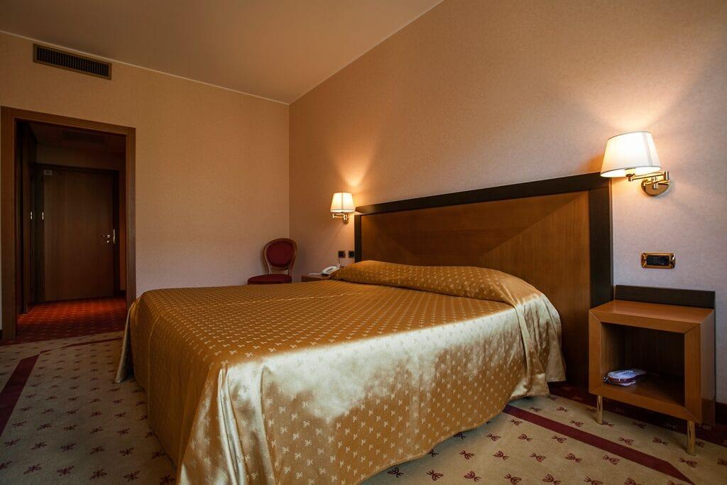 Grand Hotel La Chiusa Di Chietri ألبيروبيللو المظهر الخارجي الصورة