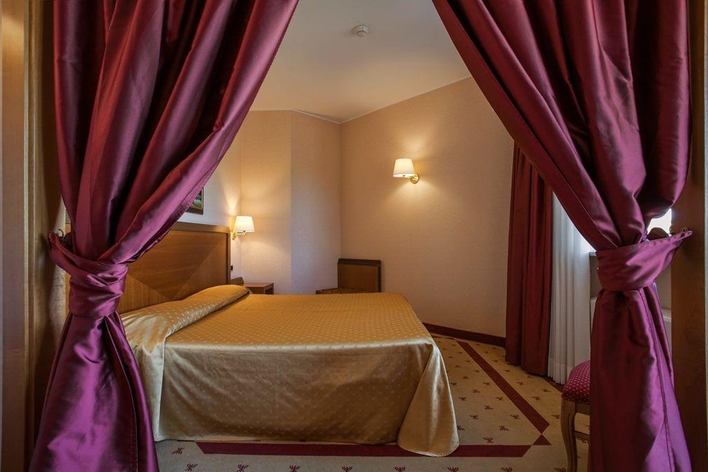 Grand Hotel La Chiusa Di Chietri ألبيروبيللو المظهر الخارجي الصورة