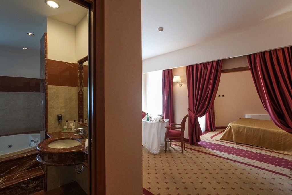 Grand Hotel La Chiusa Di Chietri ألبيروبيللو المظهر الخارجي الصورة