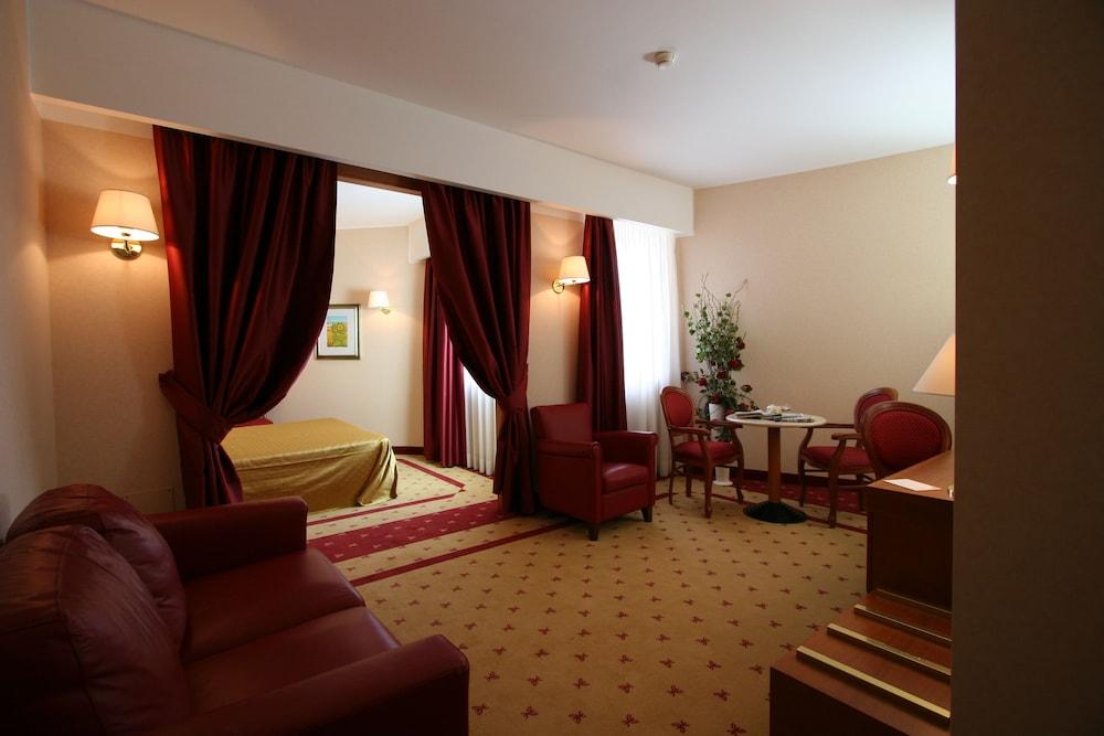 Grand Hotel La Chiusa Di Chietri ألبيروبيللو المظهر الخارجي الصورة